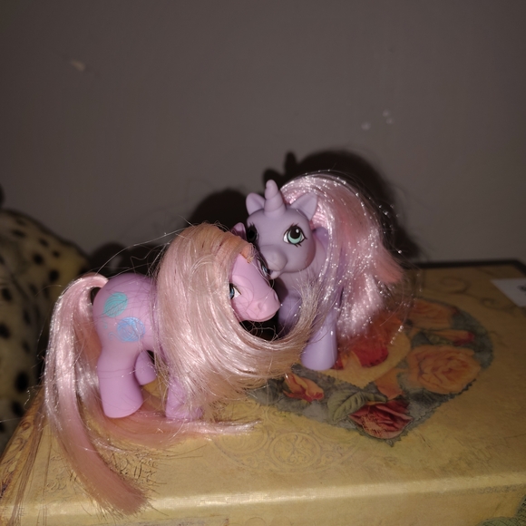 Pink and Purple Toy Ponies - Picture 1 of 2